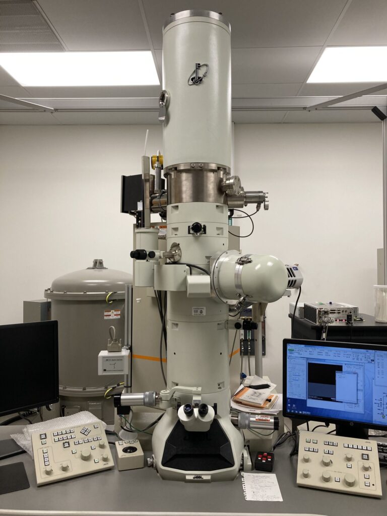 JEOL JEM-2100F Transmission Electron Microscope (80 – 200 kV)